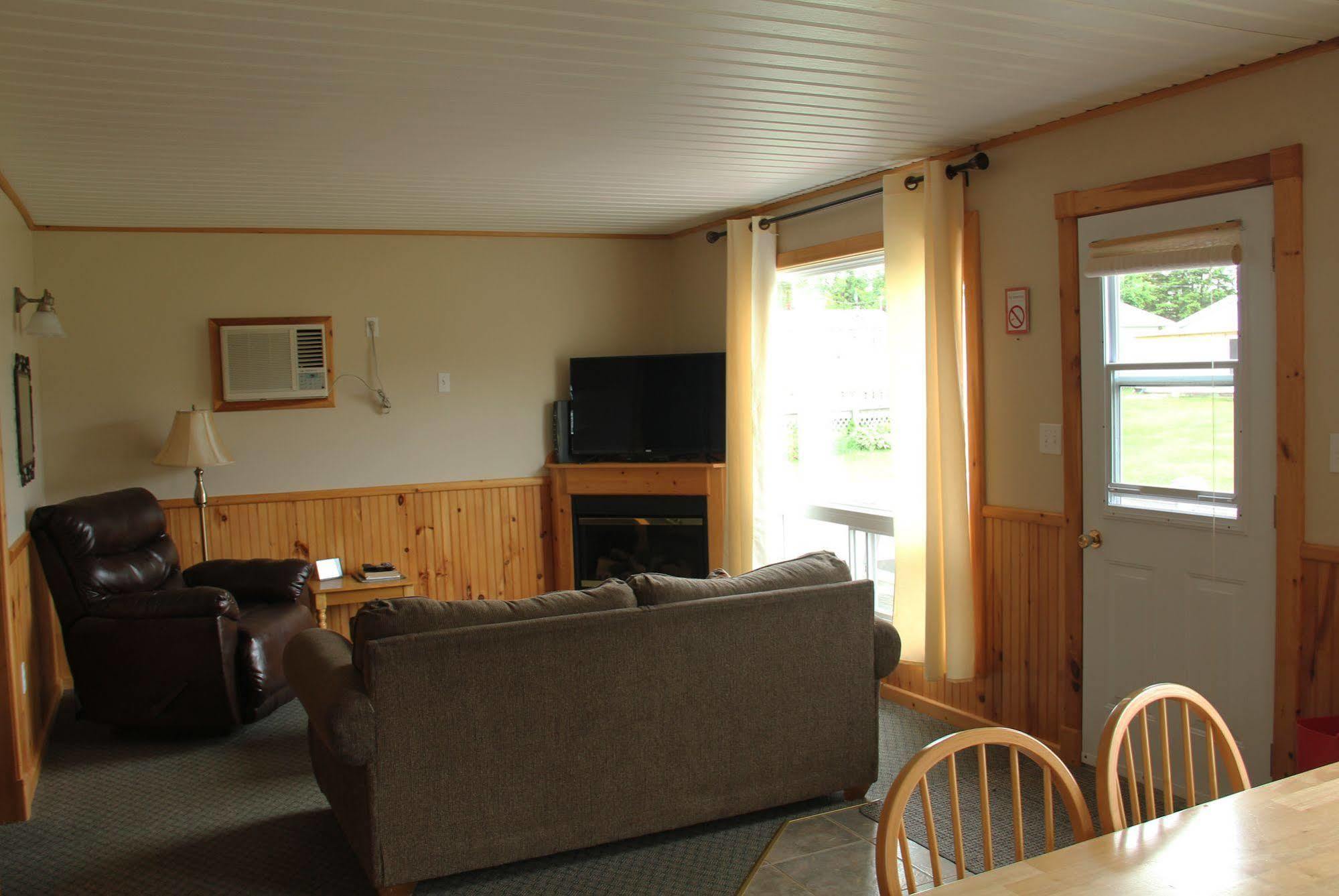 Hidden Acres Cottages كيفينديش المظهر الخارجي الصورة