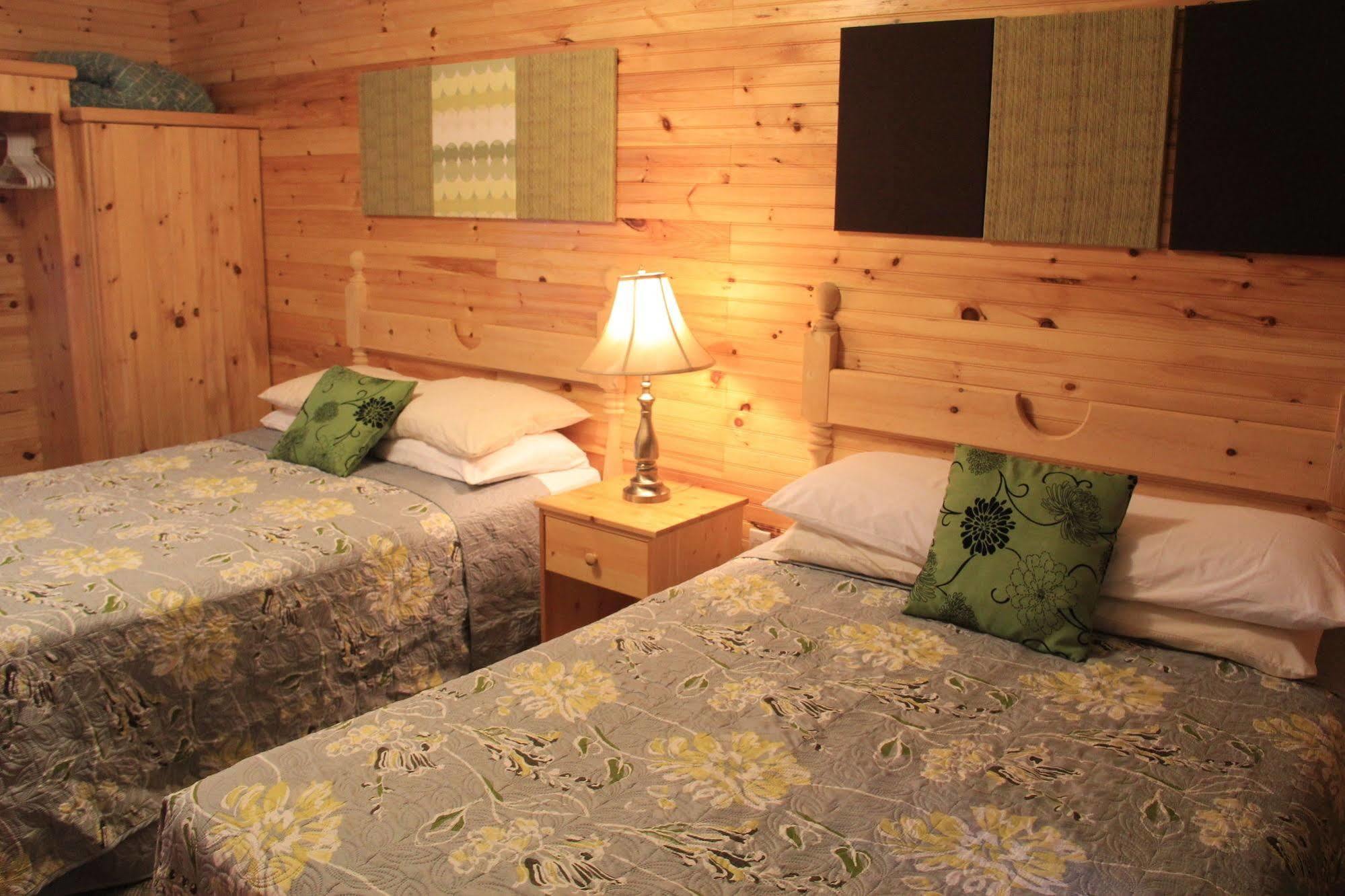 Hidden Acres Cottages كيفينديش المظهر الخارجي الصورة